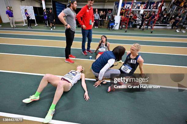 Collapsed Runner Photos and Premium High Res Pictures - Getty Images