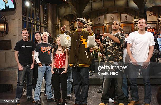 Episode 19 -- Air Date -- Pictured: Avril Lavigne, Snoop Dogg, Finesse Mitchell, Jimmy Fallon, on May 8, 2004