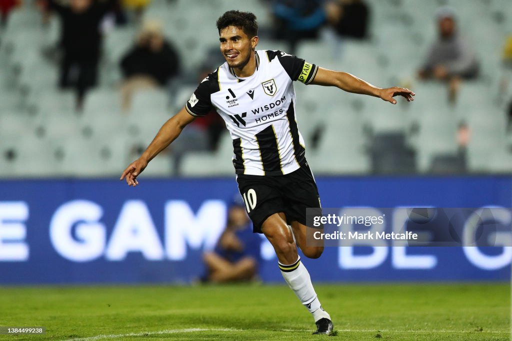 A-League Mens - Macarthur FC v Western Sydney