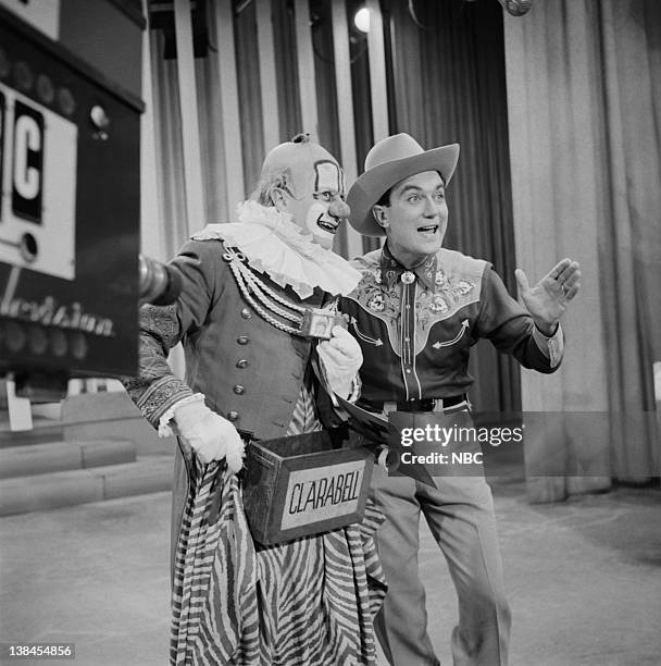 Pictured: Lew Anderson as Clarabell the Clown, unknown cast member