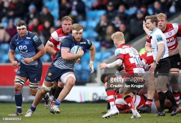 Dan du Preez of Sale Sharks runs at George Barton of Gloucester during the Gallagher Premiership Rugby match between Sale Sharks and Gloucester Rugby...