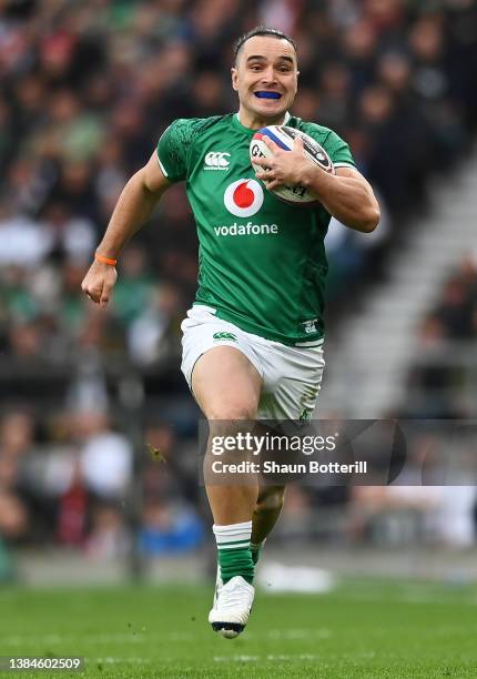 James Lowe of Ireland breaks with the ball before scoring their sides first try during the Guinness Six Nations Rugby match between England and...