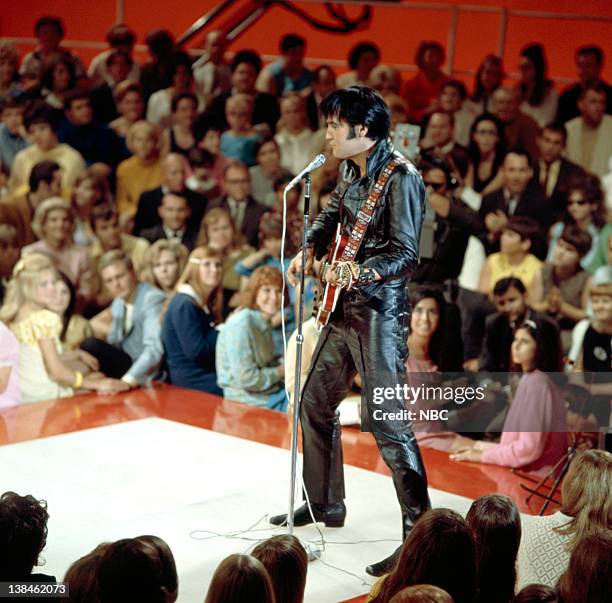 687 Elvis Presley Comeback Special Stock Photos High Res Pictures And 687-elvis-presley-comeback-special-stock-photos-high-res-pictures-and