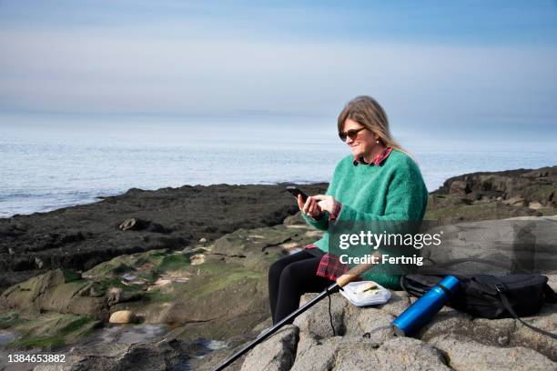 wireless connectivity anywhere - maritime provinces stock pictures, royalty-free photos & images