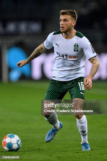 Louis Jordan Beyer of Moenchengladbach controls the ball during the Bundesliga match between Borussia Mönchengladbach and Hertha BSC at Borussia-Park...