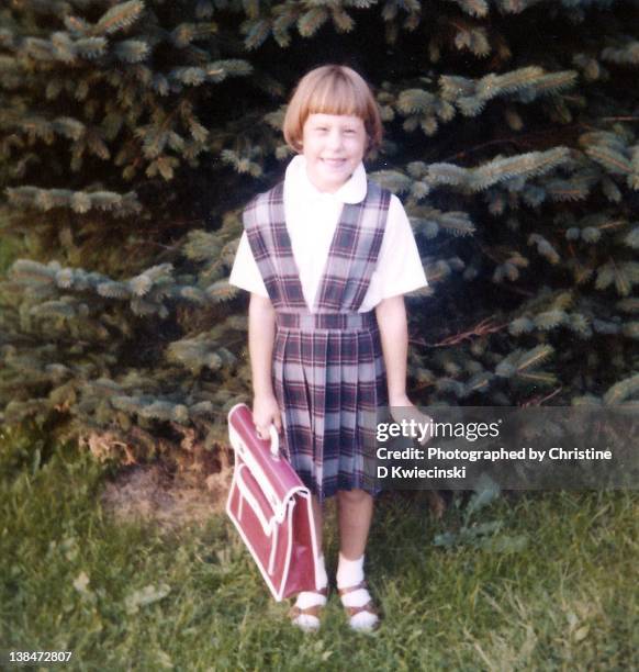 1st day of catholic school 1977 - skolväska bildbanksfoton och bilder