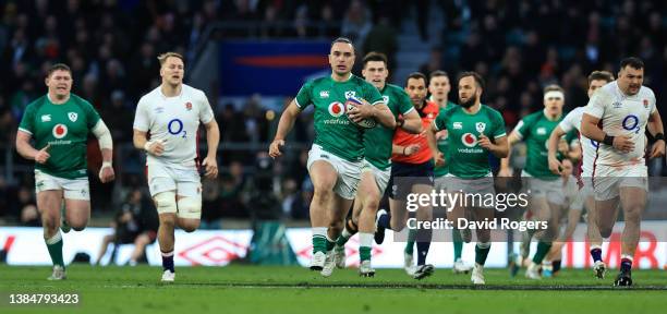 James Lowe of Ireland breaks with the ball during the Guinness Six Nations Rugby match between England and Ireland at Twickenham Stadium on March 12,...