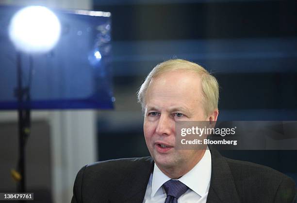 Robert "Bob" Dudley, chief executive officer of BP Plc, speaks during a television interview at the company's offices at Canary Wharf in London,...