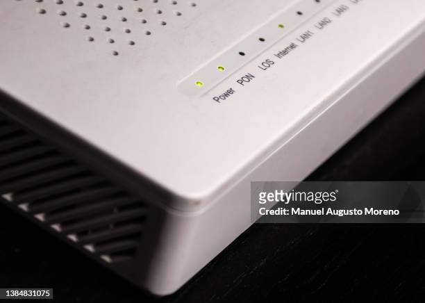 wireless internet router - internet router stock pictures, royalty-free photos & images