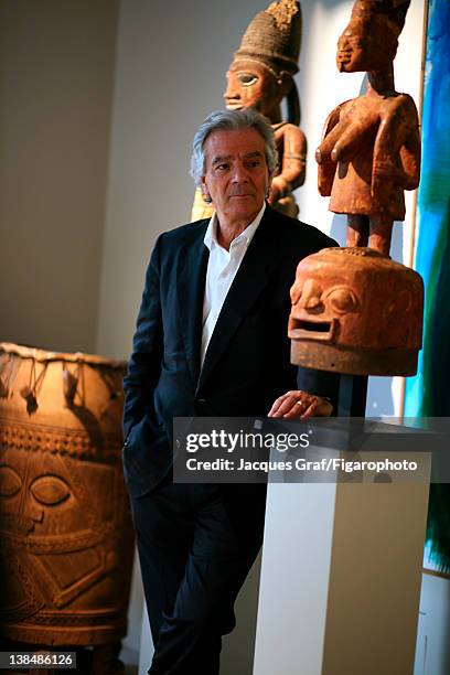 Actor Pierre Arditi is photographed at the Galerie d'Art Primitif Ratton Hourde for Madame Figaro on October 1, 2006 in Paris, France. PUBLISHED...
