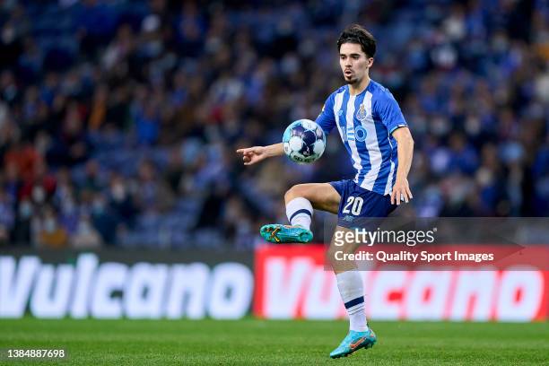 Vitinha of FC Porto controls the ball during the Liga Portugal Bwin match between FC Porto and CD Tondela at Estadio do Dragao on March 13, 2022 in...