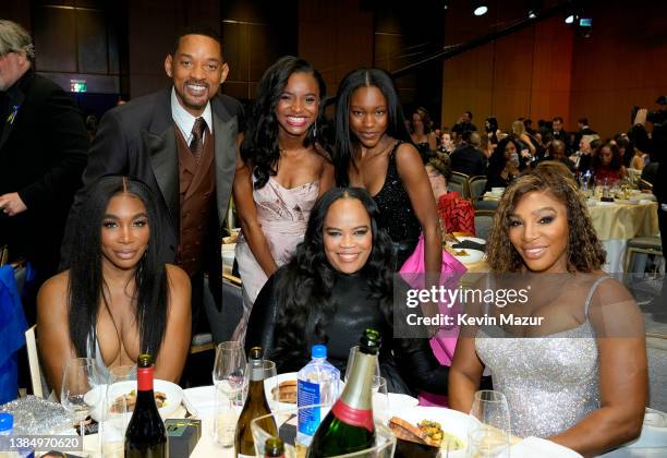 Venus Williams, Will Smith, Saniyya Sidney, Isha Price, Demi Singleton, and Serena Williams attend the 27th Annual Critics Choice Awards at Fairmont...