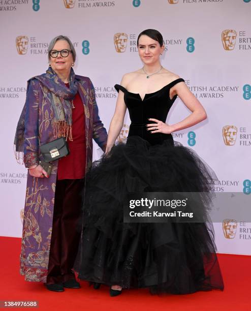 Louise Rabbett 51 Louise Corbett Stock Photos, High-Res Pictures, and Images - Getty ...