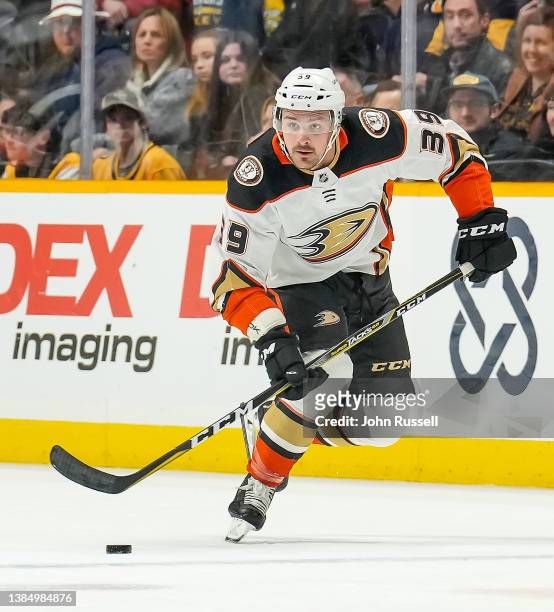 Sam Carrick of the Anaheim Ducks skates against the Nashville Predators during an NHL game at Bridgestone Arena on March 10, 2022 in Nashville,...