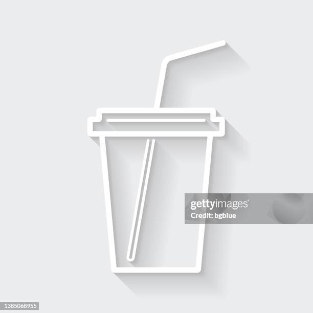 ilustraciones, imágenes clip art, dibujos animados e iconos de stock de taza con paja. icono con sombra larga sobre fondo en blanco - diseño plano - smoothie