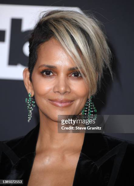 Halle Berry Poses at the 27th Annual Critics Choice Awards at Fairmont Century Plaza on March 13, 2022 in Los Angeles, California.