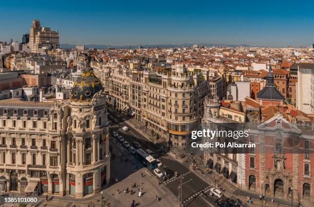 panoramic view of gran via, madrid, spain. - street style in madrid stock pictures, royalty-free photos & images