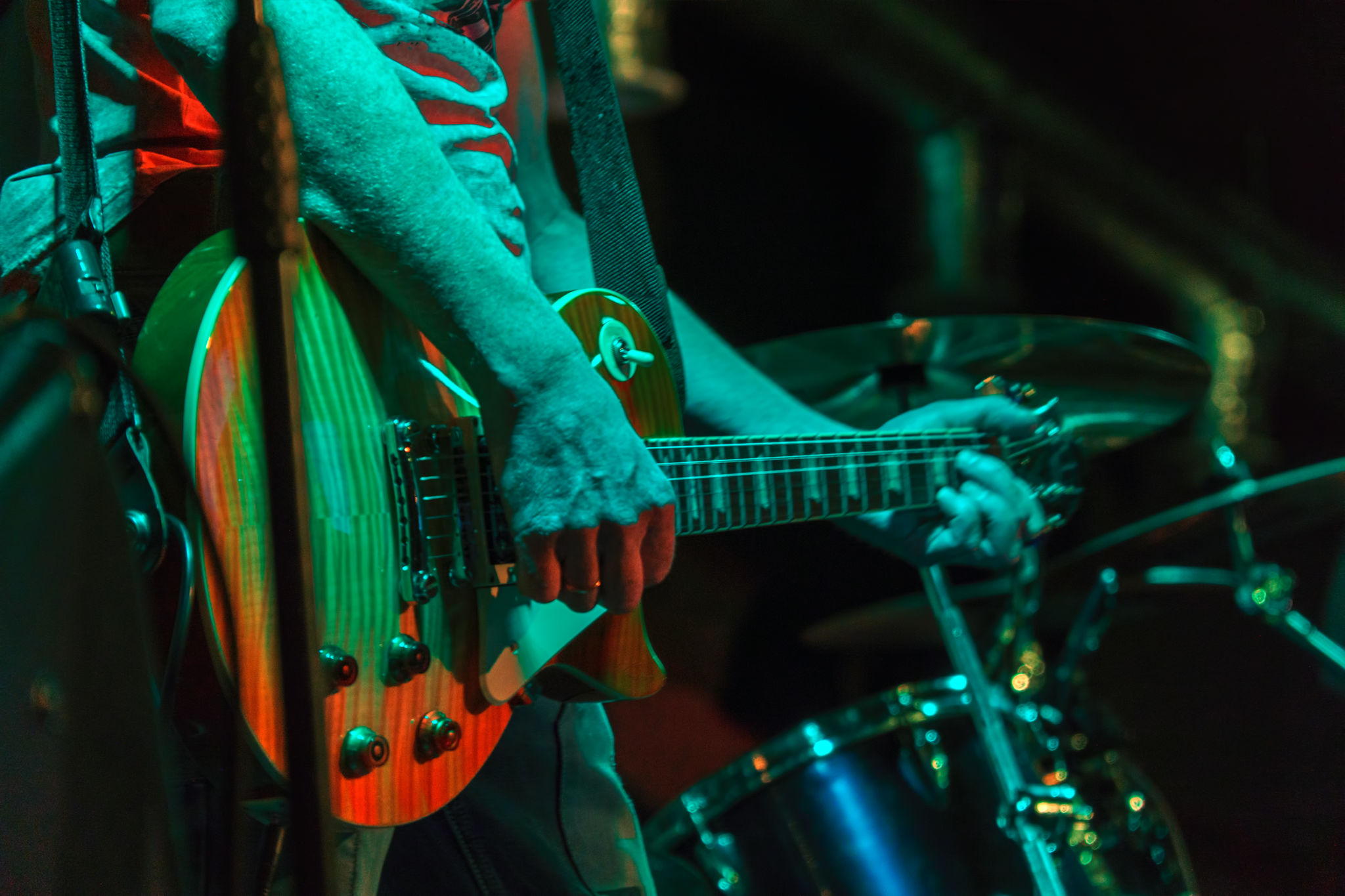 live music bar