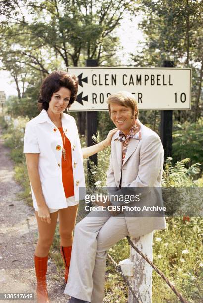 Billie Jean Nunley and Glen Campbell visit the village-borough of Glen Campbell, PA. On July 30, 1971.