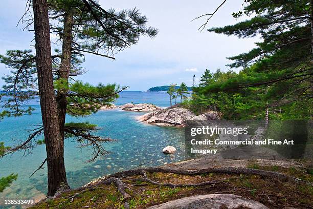 lake superior shoreline - marquette michigan stock pictures, royalty-free photos & images