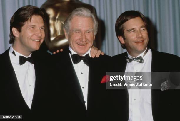 American actor Jeff Bridges with his father, American actor Lloyd Bridges , and brother, American actor Beau Bridge in the press room of the 61st...