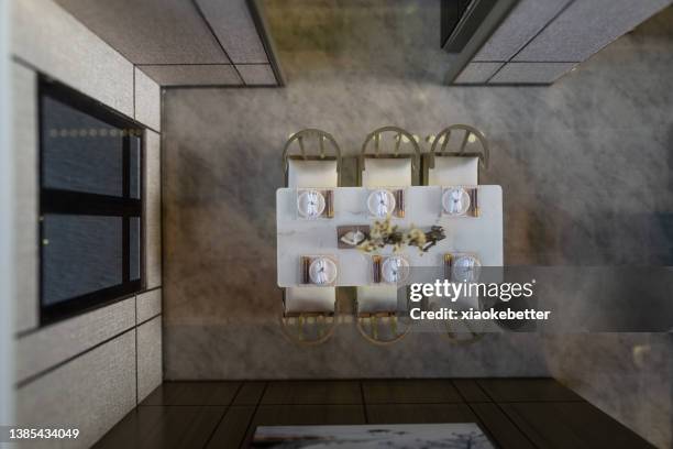 Empty Dining Table Top View Photos and Premium High Res Pictures ...