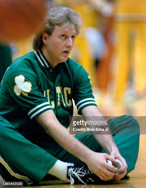 Boston Celtics Larry Bird stretches before the 1985 NBA Finals between Los Angeles Lakers and Boston Celtics, June 2, 1985 in Inglewood, California.