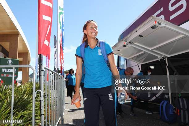 Tash Farrant of England arrives ahead of the 2022 ICC Women's Cricket World Cup match between England and India at Bay Oval on March 16, 2022 in...