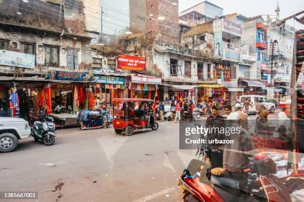 crowded street in new delhi, india - new delhi street stock pictures, royalty-free photos & images