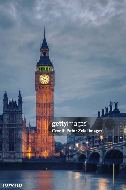 big ben in london at dusk - big ben stock pictures, royalty-free photos & images