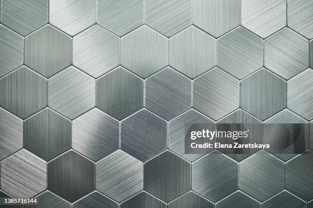 metallic abstract honeycomb background - platinum stock-fotos und bilder