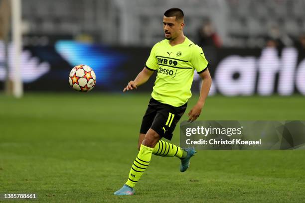 Lion Semic of Dortmund runs with the ball during the UEFA Youth League quarterfinal match between Borussia Dortmund and Atletico Madrid at Signal...