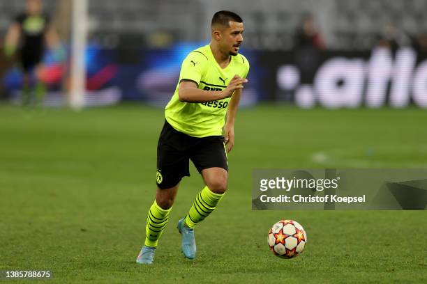 Lion Semic of Dortmund runs with the ball during the UEFA Youth League quarterfinal match between Borussia Dortmund and Atletico Madrid at Signal...
