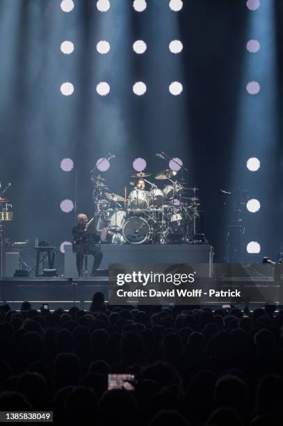 Phil Colins Photos and Premium High Res Pictures - Getty Images