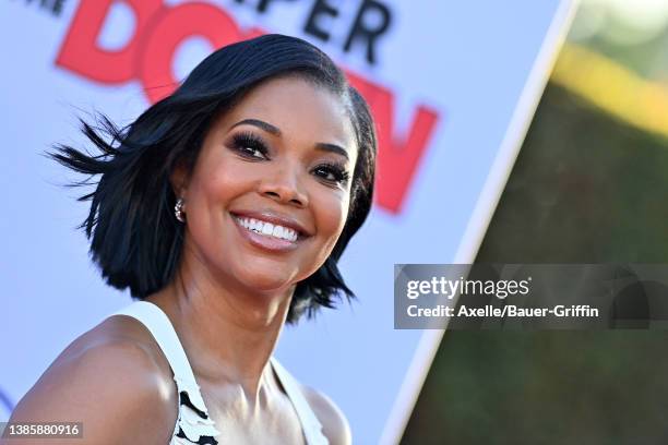 Gabrielle Union attends the Premiere of Disney's "Cheaper By The Dozen" on March 16, 2022 in Los Angeles, California.