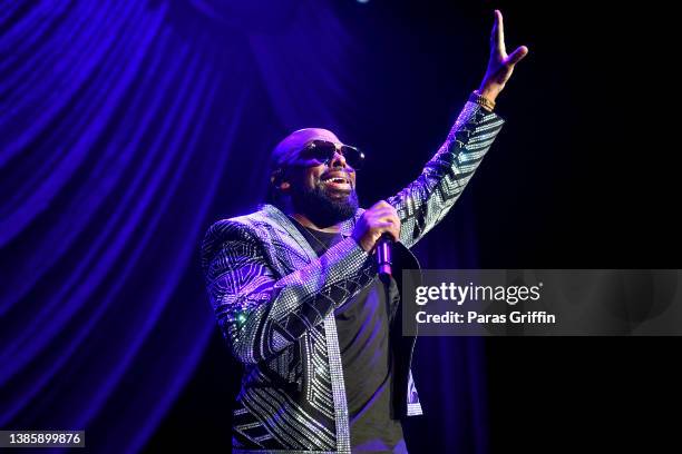 Singer Joe performs onstage during "The Night" tour at Columbus Civic Center on March 16, 2022 in Columbus, Georgia.