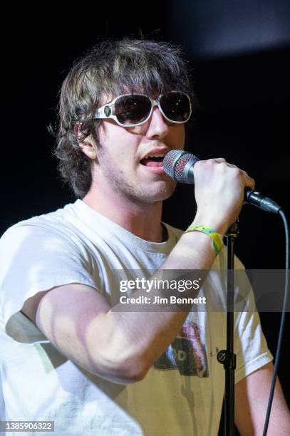 Geese Singer Twitch Tv Photos and Premium High Res Pictures - Getty Images