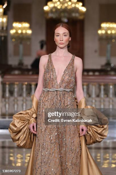 Model walks the runway at the Nihan Peker show during Fashion Week Istanbul on March 16, 2022 in Istanbul, Turkey.