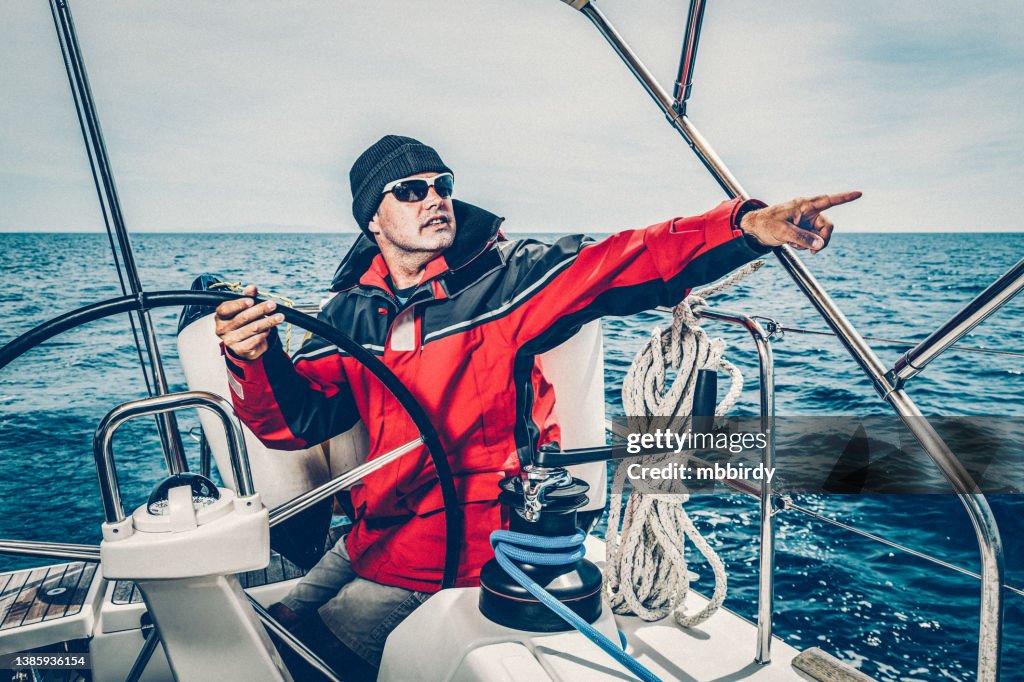 Confiant skipper sur voilier