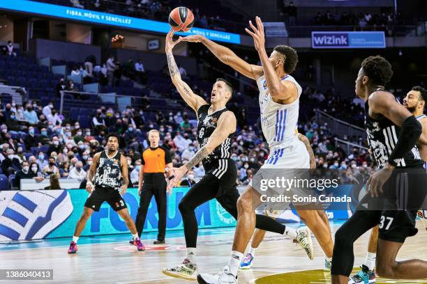 Paul Lacombe of LDLC Asvel Villeurbanne in action during the Turkish Airlines EuroLeague match between Real Madrid and LDLC Asvel Villeurbanne at...