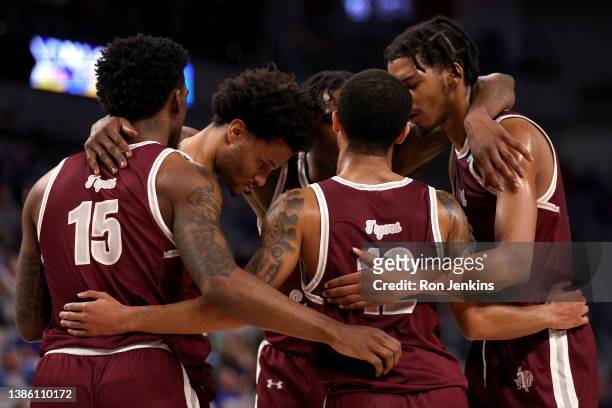 The Texas Southern Tigers huddles during the second half against the Kansas Jayhawks in the first round of the 2022 NCAA Men's Basketball Tournament...