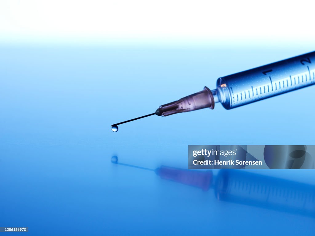 Medical syringe