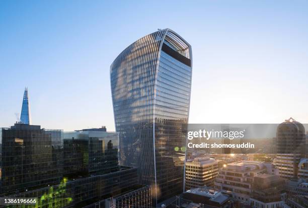 facade of 20 fenchurch st building - 20 fenchurch street stock pictures, royalty-free photos & images