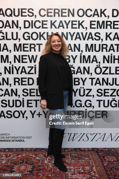 Çağla Şumnu attends the Selen Akyüz show during the Fashion Week Istanbul at Soho House Istanbul at on March 18, 2022 in Istanbul, Turkey.