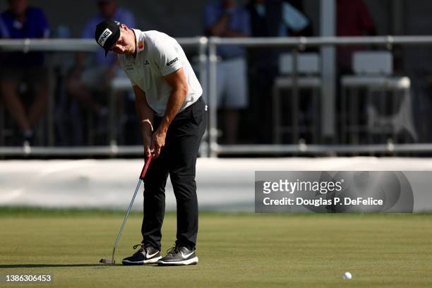 Viktor Hovland of Norway putts on the 11th green during the second round of the Valspar Championship on the Copperhead Course at Innisbrook Resort...