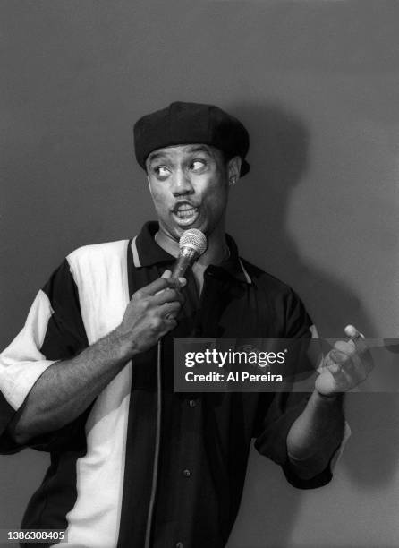 Comedian Ricky Harris performs at Russell Simmons' Def Comedy Jam on June 10, 1993 in New York City.