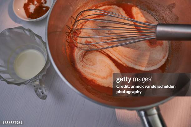 tomato sauce preparation - sauce tomate bildbanksfoton och bilder