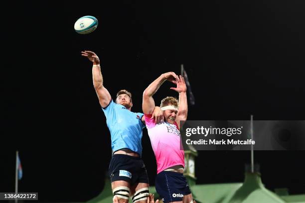 Jed Holloway of the Waratahs wins a lineout during the round five Super Rugby Pacific match between the NSW Waratahs and the Melbourne Rebels at...