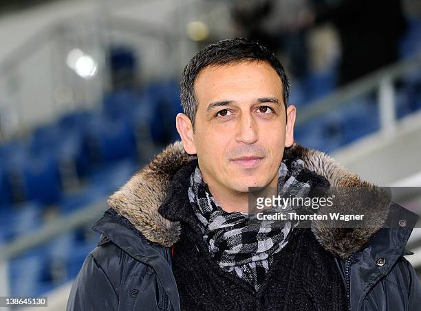 Manager Rachid Azzouzi of Fuerth looks on during the DFB Cup Quarter Final match between TSG 1899 Hoffenheim and SpVgg Greuther Fuerth at...