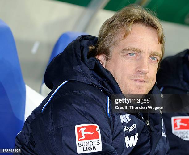 Head coach Mike Bueskens of Fuerth looks on prior to the DFB Cup Quarter Final match between TSG 1899 Hoffenheim and SpVgg Greuther Fuerth at...